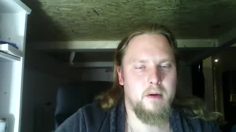 thenewdude1992 online show from 12/04/24, 10:51