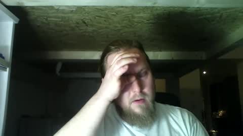 thenewdude1992 online show from 02/21/25, 08:05