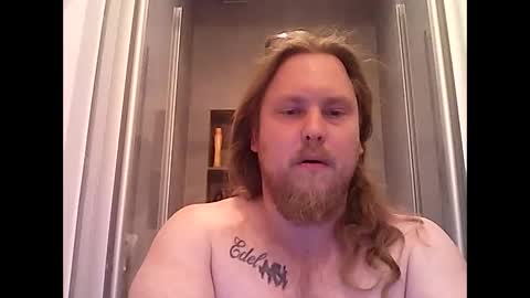 thenewdude1992 online show from 10/16/25, 06:31