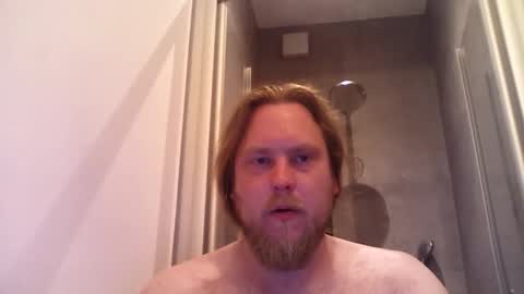 Snapshot of thenewdude1992 chatting on 05/29/26, 09:24 thenewdude1992 online show from 05/29/26, 09:24