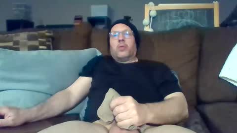 theo6974z online show from 05/18/26, 04:07