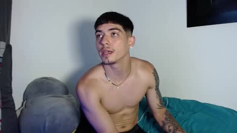 Snapshot of theo_levis chatting on 03/28/26, 08:08 theo_levis online show from 03/28/26, 08:08