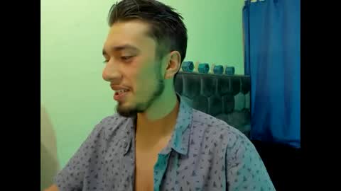 Theo online show from 09/17/25, 10:17