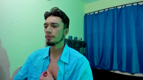 Theo online show from 09/21/25, 08:27