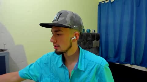 Theo online show from 09/23/25, 06:16