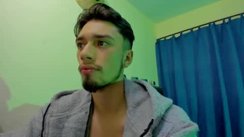 Theo online show from 09/27/25, 09:36