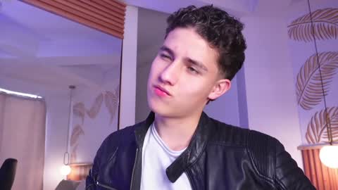  THEO- MATEO  online show from 01/23/25, 04:59