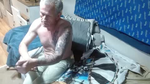 theoneyouwanttwofuck online show from 03/05/25, 04:56