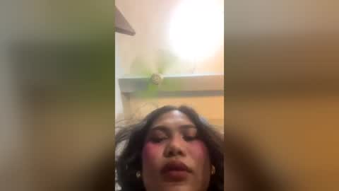 Snapshot of theonly_chin chatting on 06/30/26, 07:20 FRANCINE online show from 06/30/26, 07:20