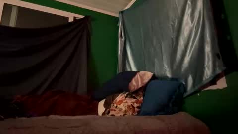 theonlyboi43ver online show from 11/19/25, 12:10