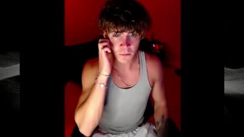 Snapshot of theonlylogan chatting on 06/27/26, 12:26 Logann online show from 06/27/26, 12:26