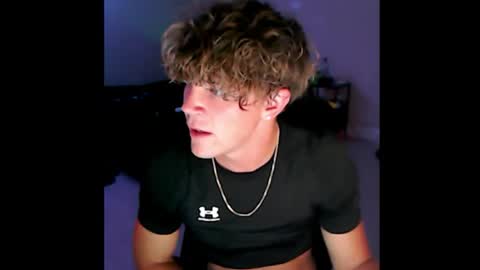 Snapshot of theonlylogan chatting on 07/01/26, 02:02 Logann online show from 07/01/26, 02:02