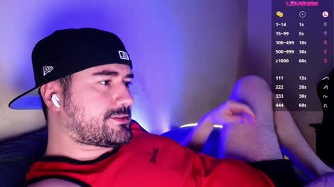 Snapshot of theoravi chatting on 12/13/24, 02:54 Theo Ravi online show from 12/13/24, 02:54