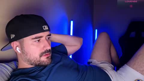 Theo Ravi online show from 03/16/26, 03:01