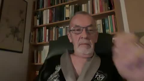 theowlandthe online show from 01/04/25, 07:03