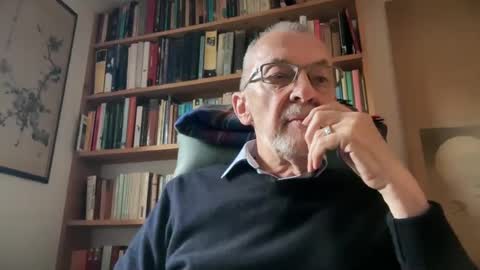 theowlandthe online show from 02/12/25, 11:40