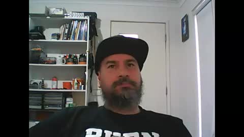 Snapshot of theozbeardguy chatting on 09/26/25, 05:55 aussiebeard online show from 09/26/25, 05:55