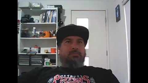 Snapshot of theozbeardguy chatting on 03/11/26, 02:06 aussiebeard online show from 03/11/26, 02:06
