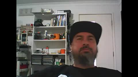 Snapshot of theozbeardguy chatting on 03/17/26, 02:27 aussiebeard online show from 03/17/26, 02:27