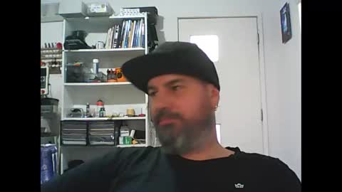 Snapshot of theozbeardguy chatting on 03/25/26, 05:57 aussiebeard online show from 03/25/26, 05:57