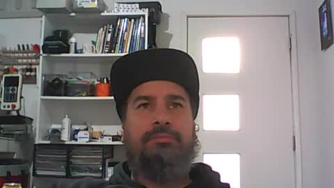 Snapshot of theozbeardguy chatting on 07/20/26, 03:10 aussiebeard online show from 07/20/26, 03:10