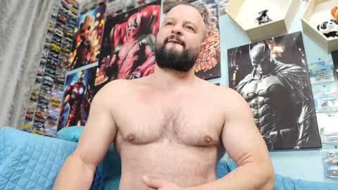 Chris online show from 09/18/25, 05:42