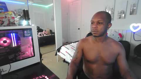 The Plug Love  Friends online show from 12/14/25, 01:11