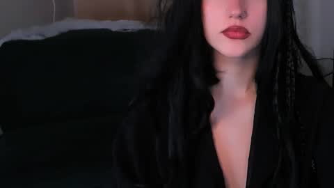Snapshot of thepretty_kitty chatting on 10/25/25, 01:40 thepretty_kitty online show from 10/25/25, 01:40