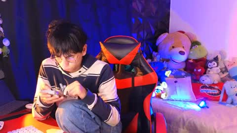 Snapshot of theprince_red chatting on 05/22/26, 08:03 Matt independent model online show from 05/22/26, 08:03