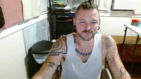 Snapshot of thequantumcertainty chatting on 07/21/26, 08:38 thequantumcertainty online show from 07/21/26, 08:38