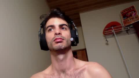 Santiago Enrique online show from 12/07/24, 04:42