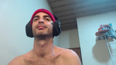 Santiago Enrique online show from 11/04/25, 06:45