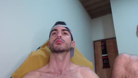 Santiago Enrique online show from 01/18/26, 05:22