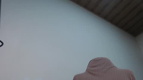 Santiago Enrique online show from 04/21/26, 06:20