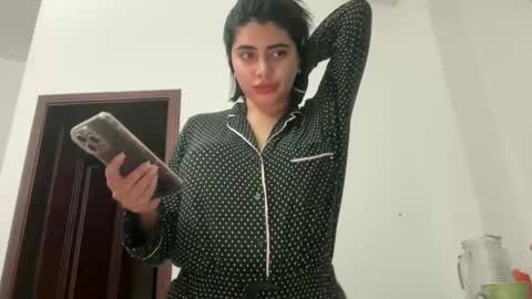 Snapshot of therealcamilabaddie chatting on 01/13/25, 12:09 therealcamilabaddie online show from 01/13/25, 12:09