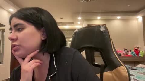 Snapshot of therealcamilabaddie chatting on 11/09/25, 06:44 therealcamilabaddie online show from 11/09/25, 06:44