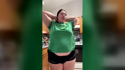 Snapshot of therealkinkykatie chatting on 03/03/26, 10:59 Kinky Katie online show from 03/03/26, 10:59