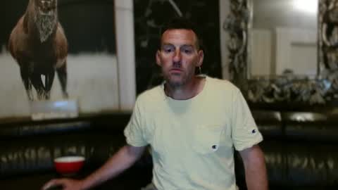 Snapshot of therealkurva4u chatting on 11/03/25, 11:33 therealkurva4u online show from 11/03/25, 11:33