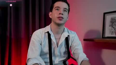 Snapshot of therealmartincox chatting on 02/25/25, 01:20 4th online show from 02/25/25, 01:20