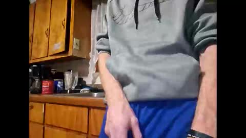 therizzler_1_of_1 online show from 05/06/26, 03:24