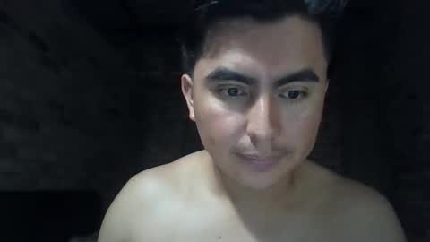 Snapshot of therondevereaux chatting on 12/16/25, 02:05 Theron Devereaux online show from 12/16/25, 02:05