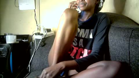 Snapshot of therry_heart chatting on 08/08/26, 07:10 hearty online show from 08/08/26, 07:10