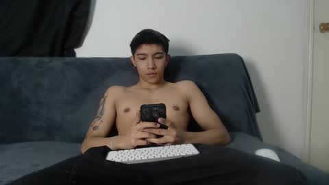 thesaint_xxx online show from 10/27/25, 04:38