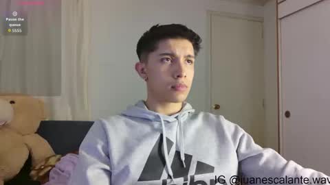 thesaint_xxx online show from 04/16/26, 06:03