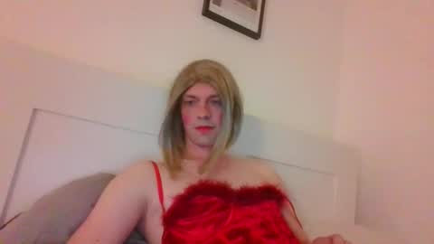 Chloe online show from 03/09/25, 06:11