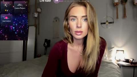 Snapshot of theselina_kyle chatting on 01/04/25, 01:21 Selina Kyle online show from 01/04/25, 01:21