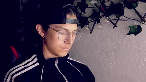 Snapshot of thesir_jack chatting on 09/30/25, 12:48 Jack online show from 09/30/25, 12:48