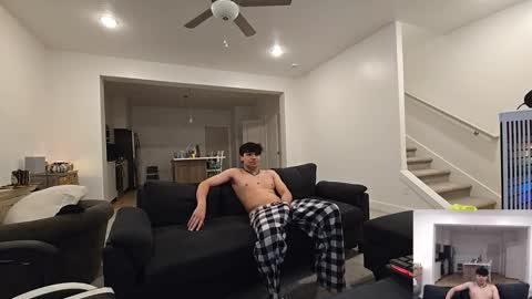 theslutcouple98 online show from 10/25/25, 05:37