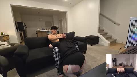 theslutcouple98 online show from 10/26/25, 05:57