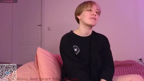 Lucia online show from 04/24/26, 12:18